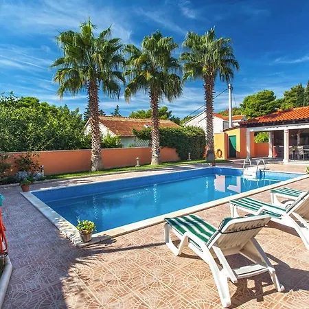 Kasmira サマティン